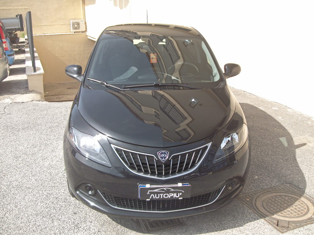 LANCIA NEW YPSILON 1.0 HYBRIDE 2022